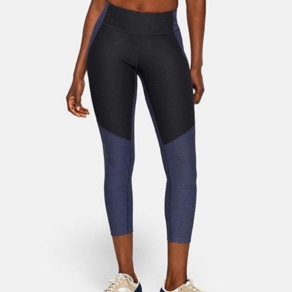 Outdoor Voices 3/4 Two-Tone Leggings